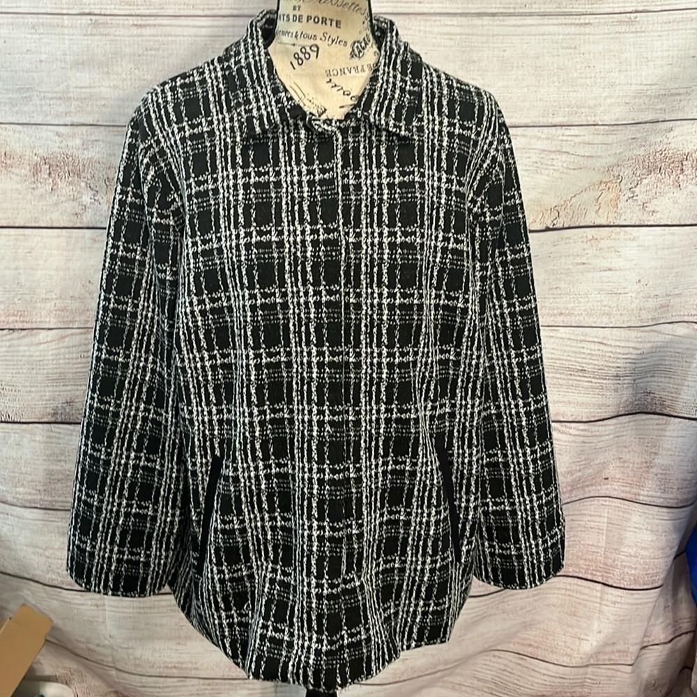 Chico’s Blazer Jacket Snap Closure Black & White Chicos Size 3 XL